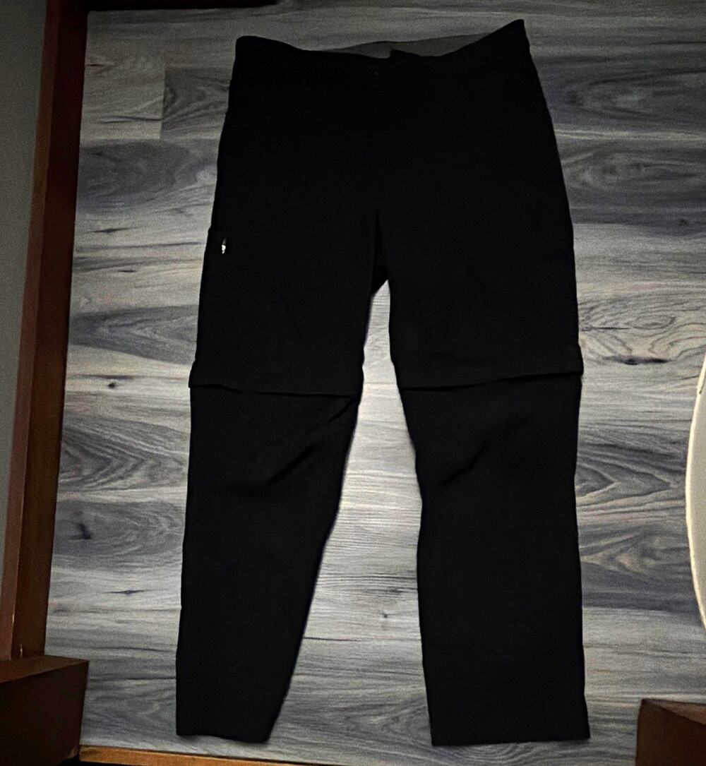Eddie Bauer Men’s 34x30 Black Convertible Hiking Pants Zip Off Legs Shorts